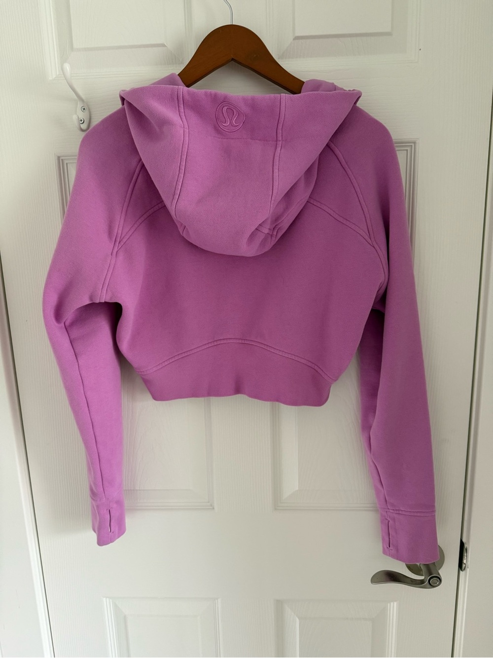 Lululemon Cropped Full-zip Scuba Hoodie in Dahlia Mauve - Picture 8 of 13